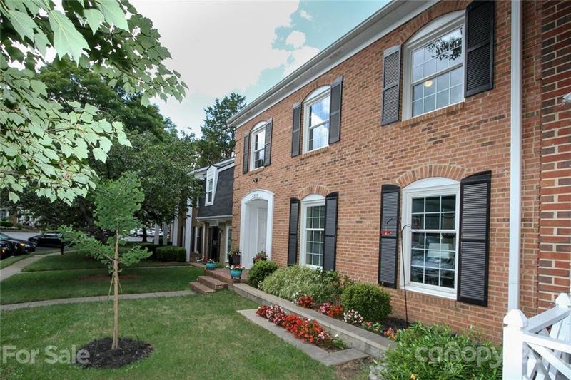 4329 Silo Ln, Charlotte, NC 28226