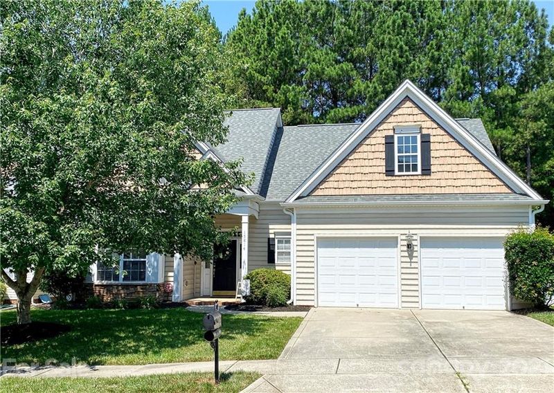15814 Sullivan Ridge Dr, Charlotte, NC 28277