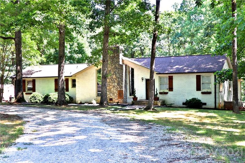 1018 Cameron Rd, York, SC 29745