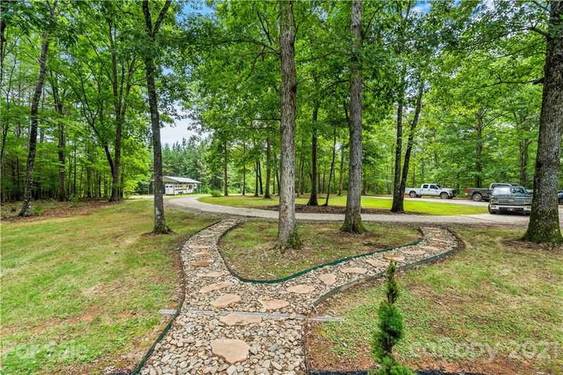 1018 Cameron Rd, York, SC 29745
