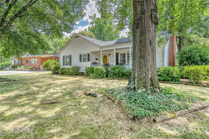 576 Union St S, Concord, NC 28025