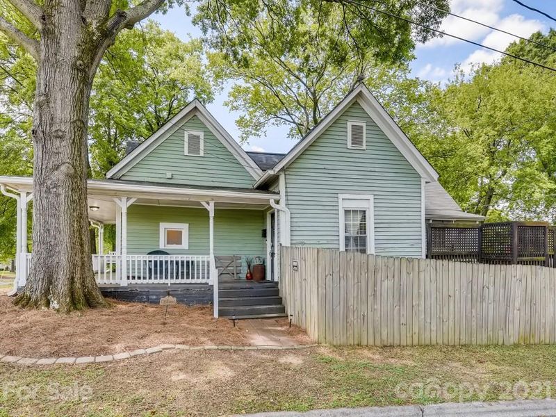 1237 Harrill St, Charlotte, NC 28205