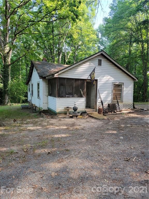 1850 Michael St, Gastonia, NC 28054
