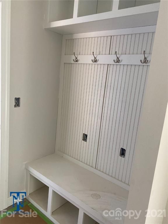 159 Levo Dr, Troutman, NC 28166