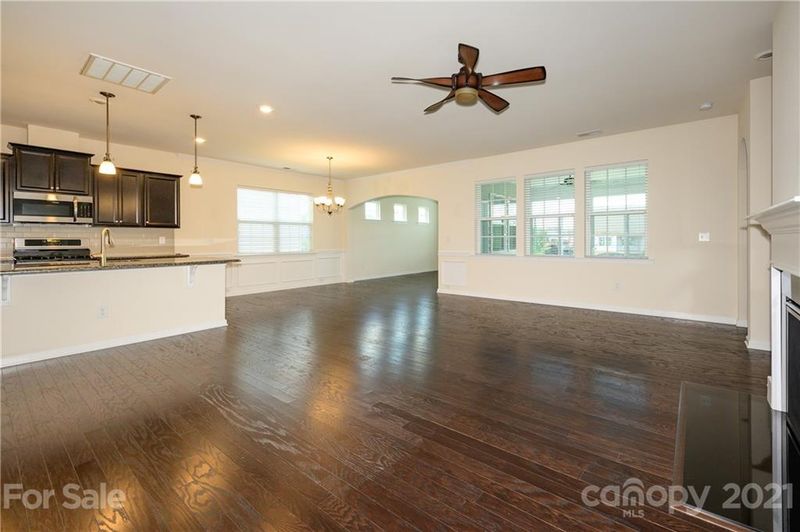 12439 Belmont Mansion Dr, Charlotte, NC 28273