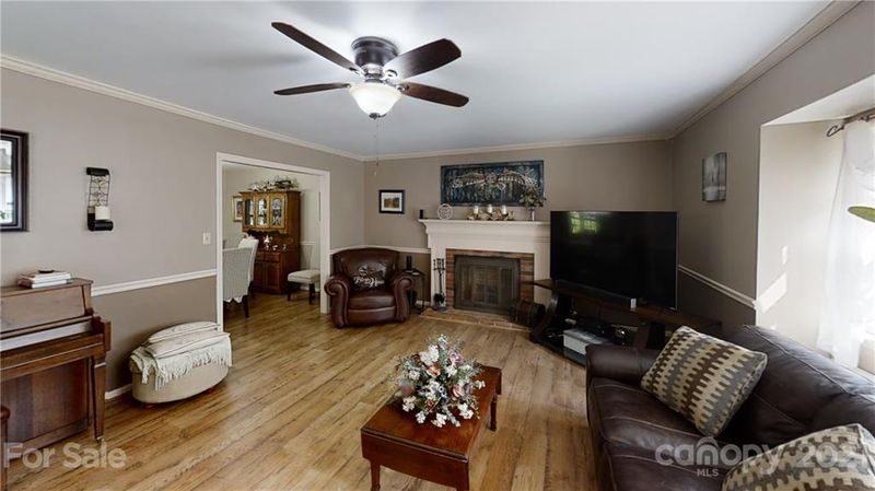 3609 Falling Creek Rd NE, Hickory, NC 28601