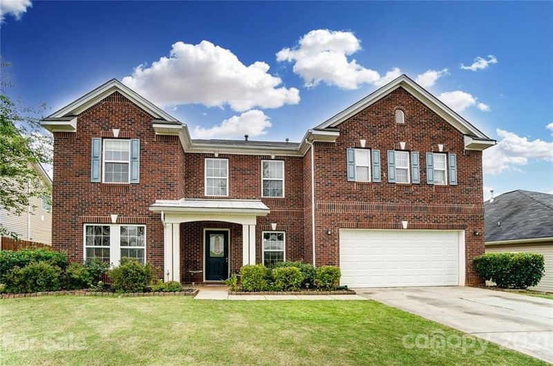 289 Loch Stone St, Fort Mill, SC 29715