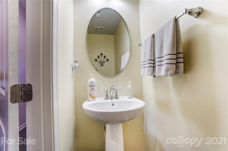 11009 Discovery Dr, Concord, NC 28027