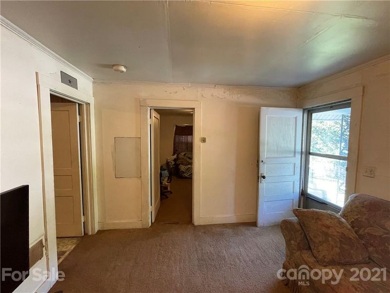 116 Dallas St, Kannapolis, NC 28083