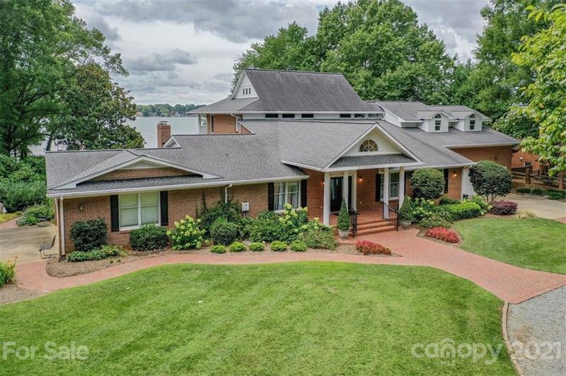 17828 Largo Pl, Cornelius, NC 28031