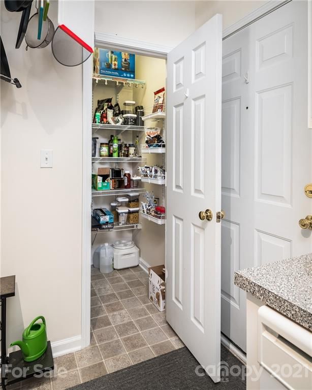 109 Forest Ridge Rd, Mooresville, NC 28117