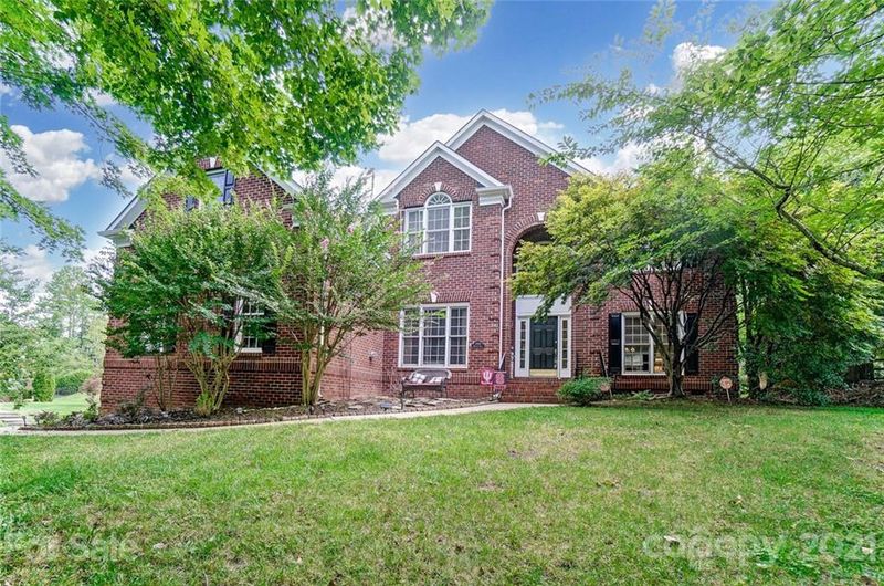 2209 Maynard Rd, Charlotte, NC 28270