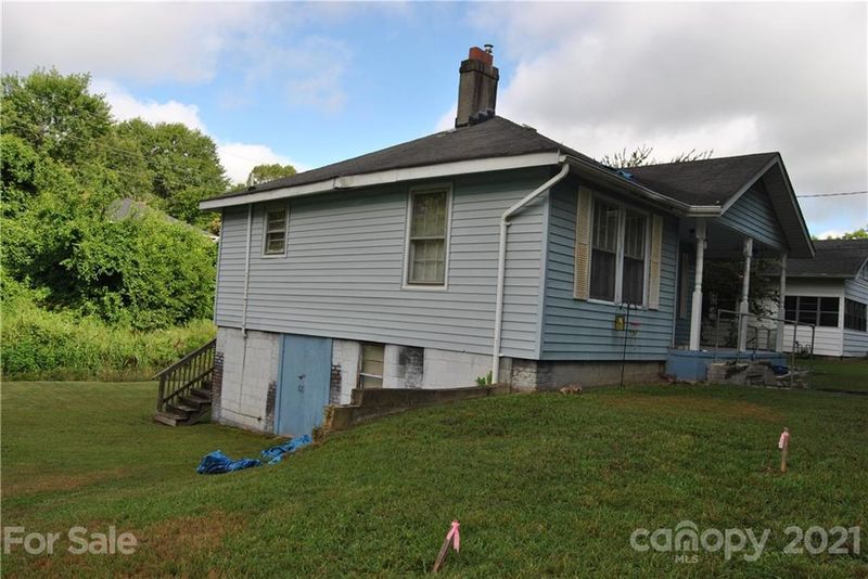 407 S Highland St, Gastonia, NC 28052