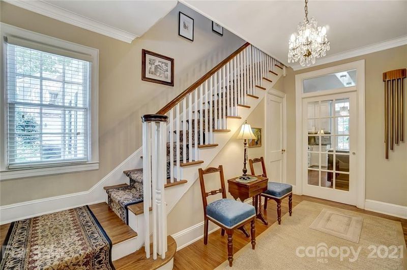 1309 Providence Rd, Charlotte, NC 28207