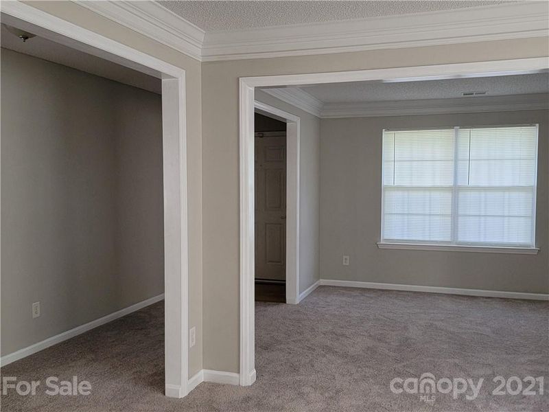 2038 Stargrass Ct, Charlotte, NC 28213