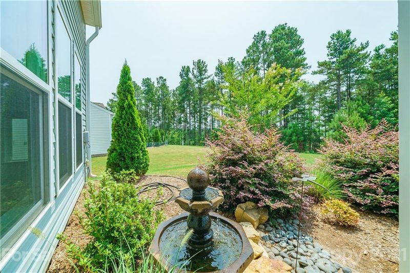 1045 Falling Leaf St, Indian Land, SC 29707
