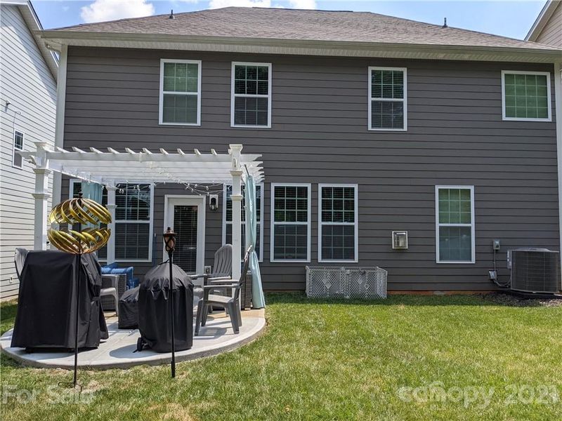 129 Eureka Ct, Lake Wylie, SC 29710