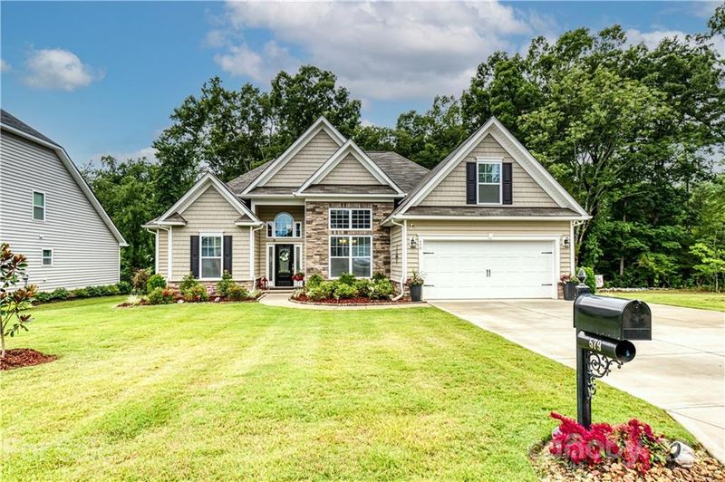 579 Daventry Ct #38, Clover, SC 29710