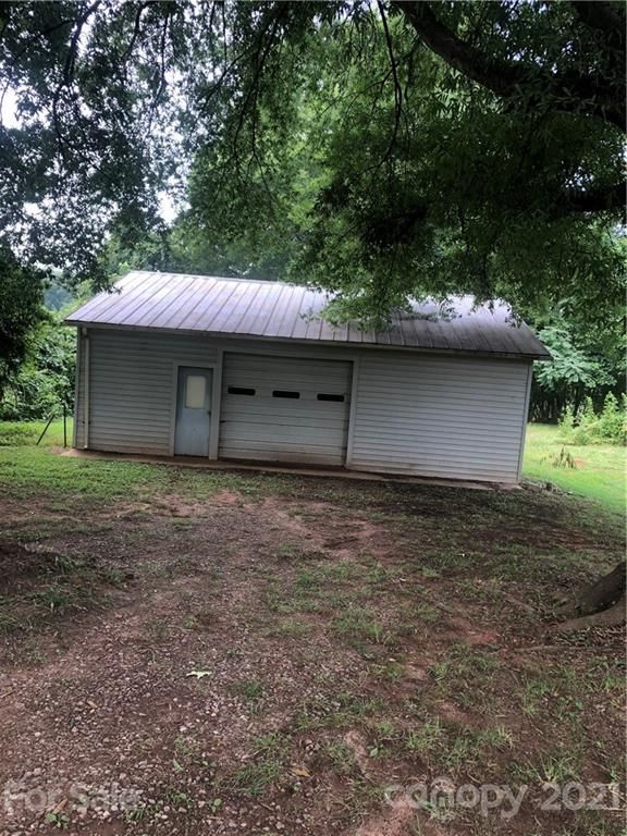 139 Houpe Rd, Statesville, NC 28625