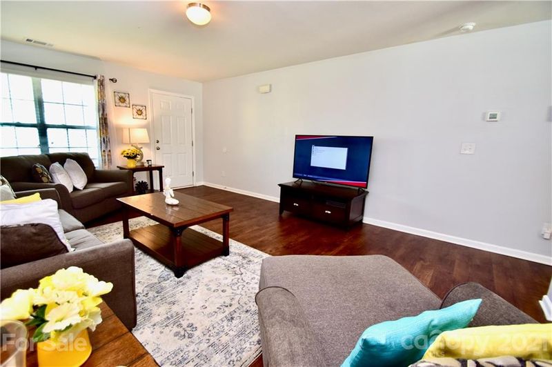 2713 Cider Ridge Rd, Dallas, NC 28034