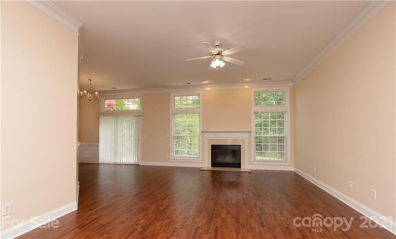 3028 Walsingham Ct, Matthews, NC 28105