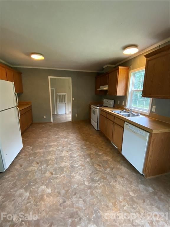 2810 Garden Glen Ct, Monroe, NC 28112