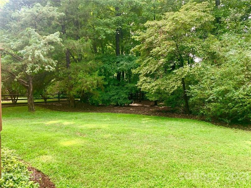 1818 Independence Sq, Kannapolis, NC 28081
