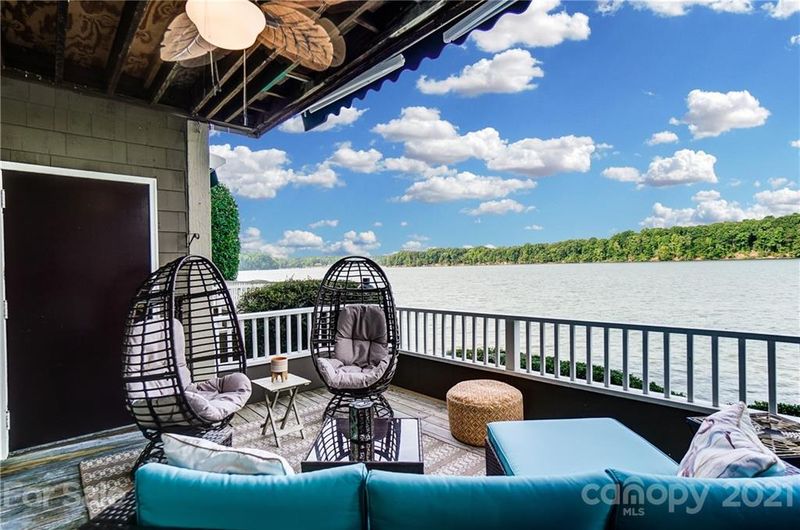 7332 Lakefront Dr #2, Charlotte, NC 28278