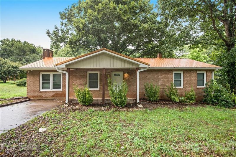 139 Robinhood Loop, Statesville, NC 28625