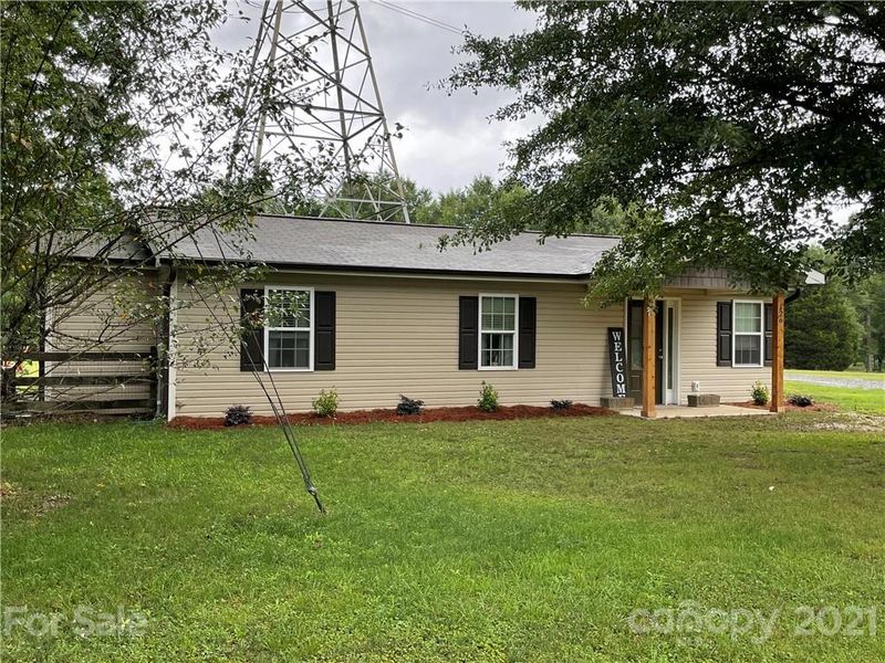 126 Smith Clemmer Rd, Mount Holly, NC 28120