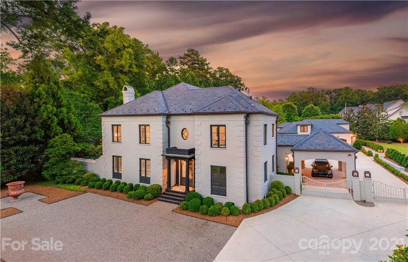 2251 Vernon Dr, Charlotte, NC 28211