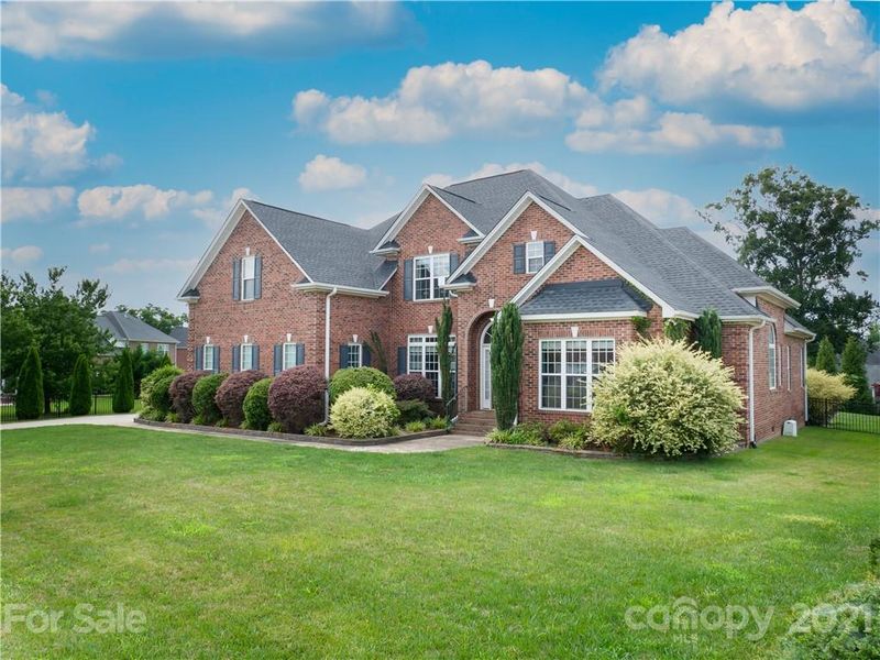 5501 Old Town Ln, Gastonia, NC 28056