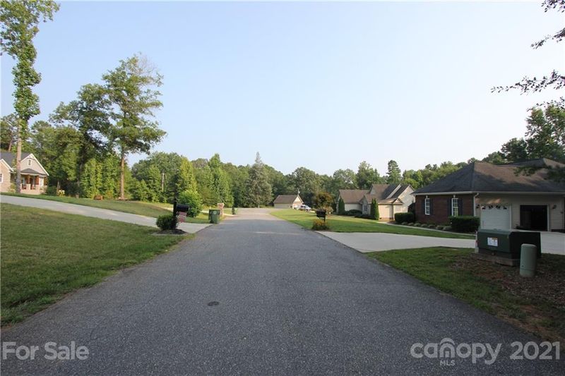 4015 Miners Dr, Stanley, NC 28164