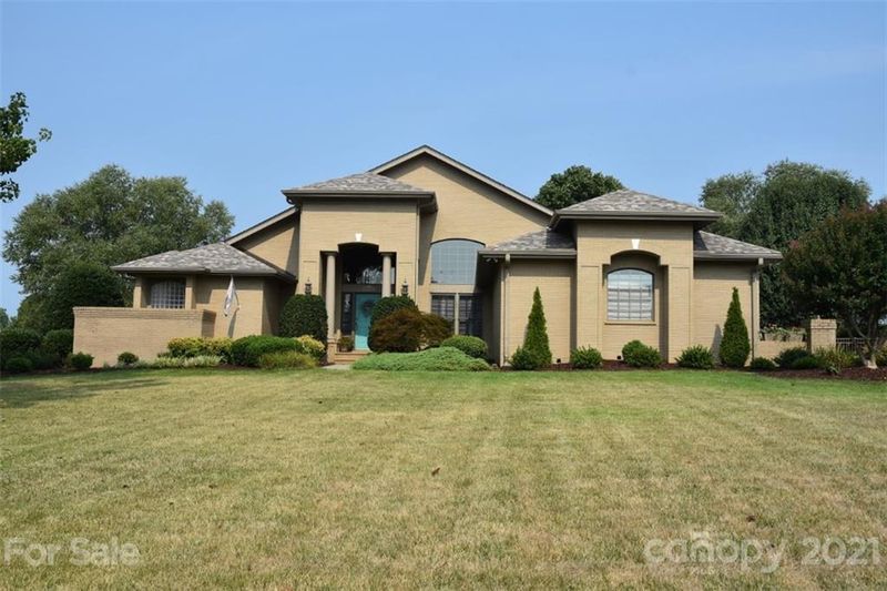 3623 Bermuda Dr NE, Conover, NC 28613