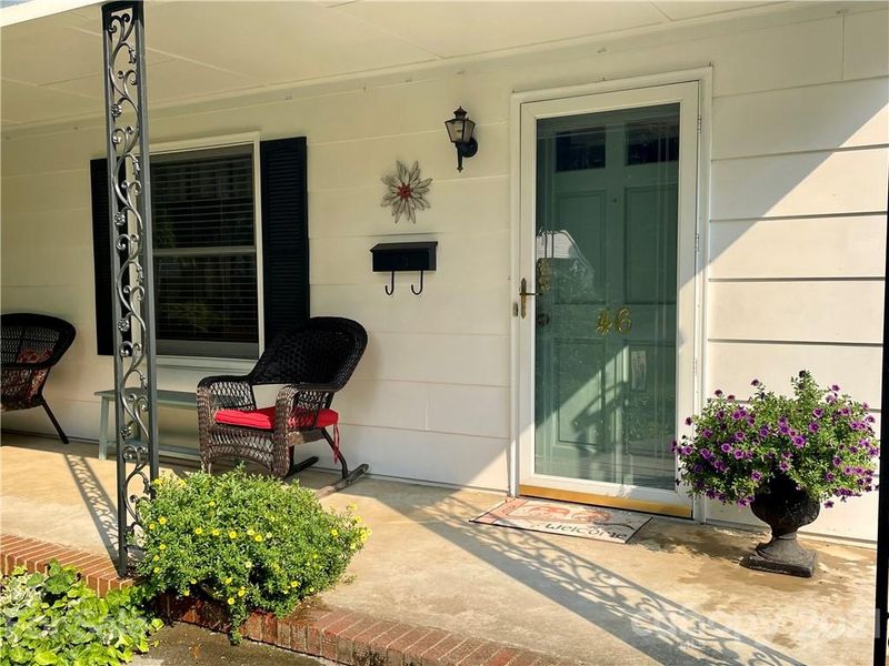 46 Eastcliff Dr, Concord, NC 28025