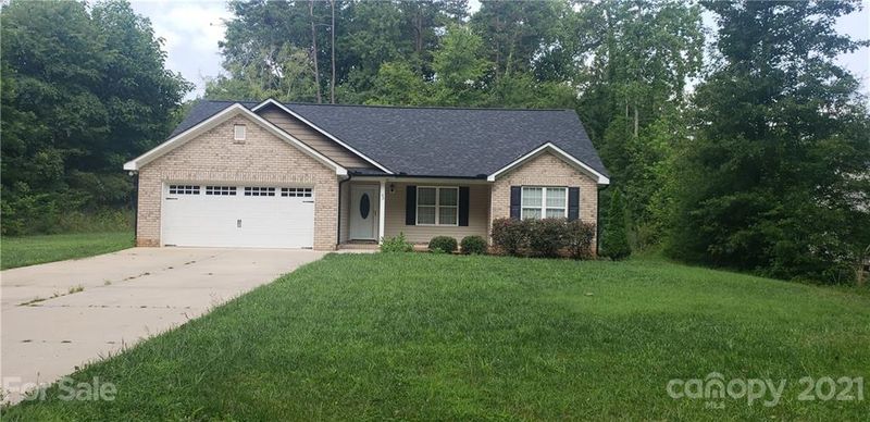 63 Wayne Ct SE, Concord, NC 28025