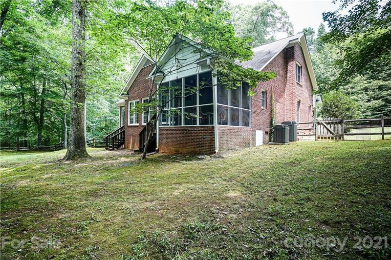 3132 Piney Grove Rd, Charlotte, NC 28212