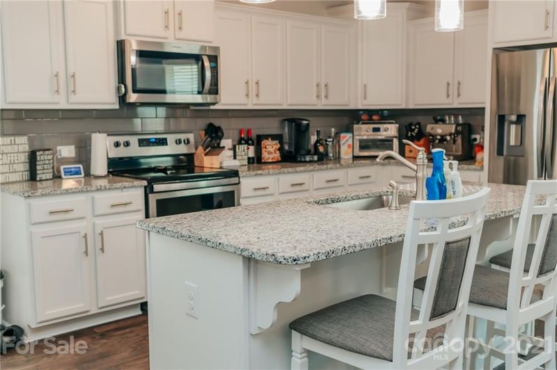 1206 Elvaston Cir, Charlotte, NC 28214