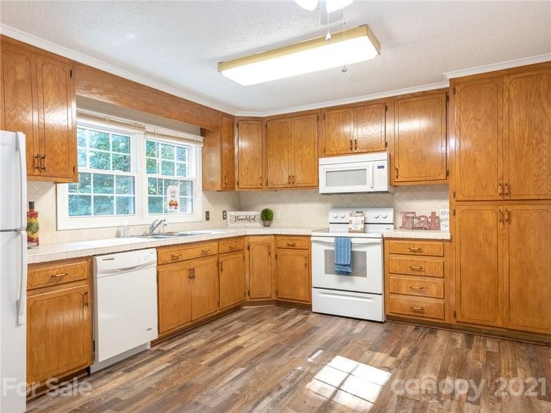 2212 Billy St, Kannapolis, NC 28083