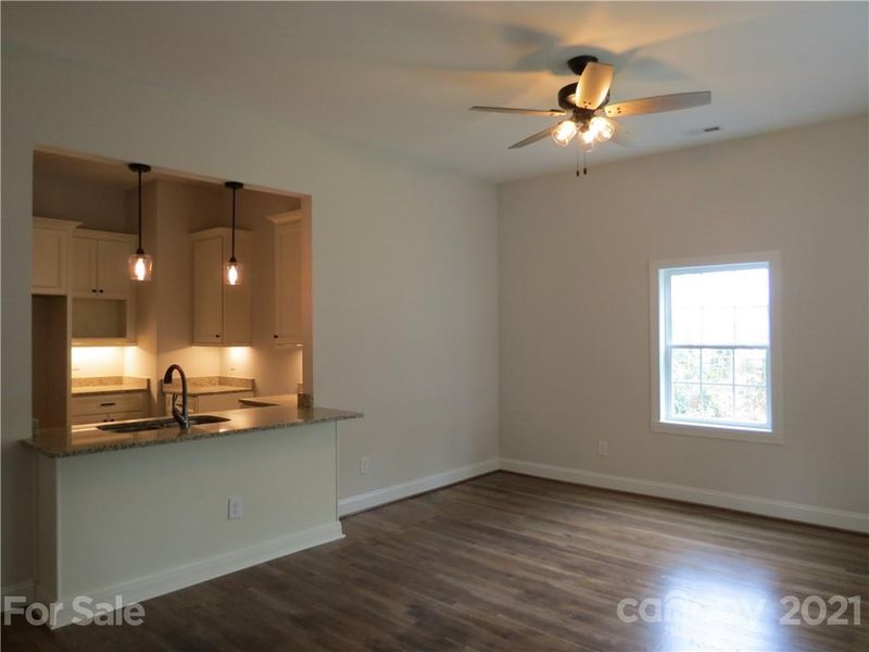 112 Todd Dr, Concord, NC 28025