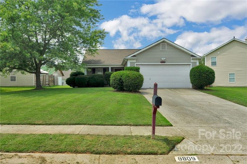 9809 Aviary Hill Way, Charlotte, NC 28214