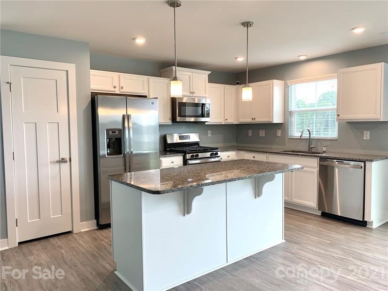 4316 Stream Dale Cir, Concord, NC 28027