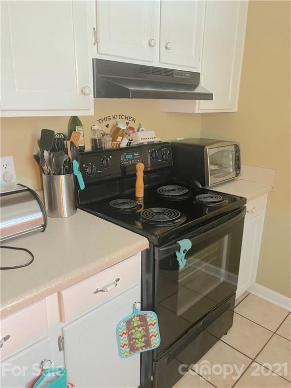 4031 Plum St, Conover, NC 28613