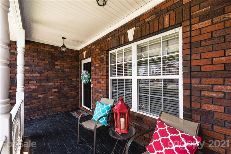 112 Quality Dr, Mount Holly, NC 28120