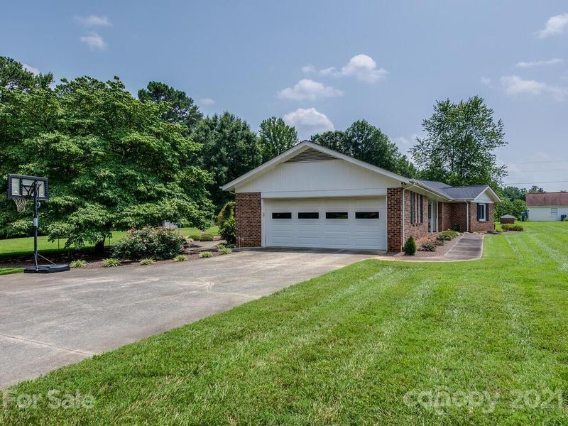 3909 Rocky River Rd, Monroe, NC 28112