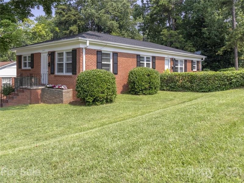 2645 Hilliard Dr, Charlotte, NC 28205