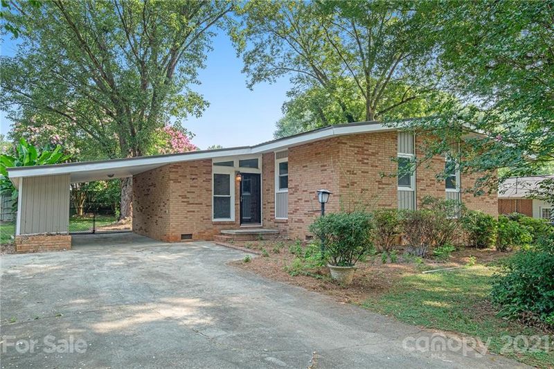 2928 Whitson Rd, Gastonia, NC 28054