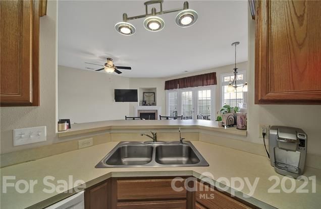 2437 Redmayne Ln, Indian Land, SC 29707