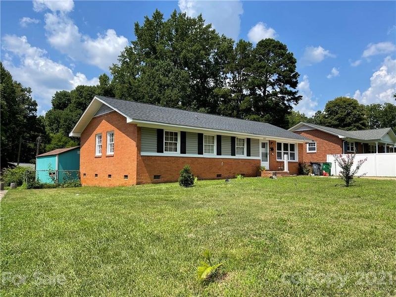 4909 Cinderella Rd, Charlotte, NC 28213