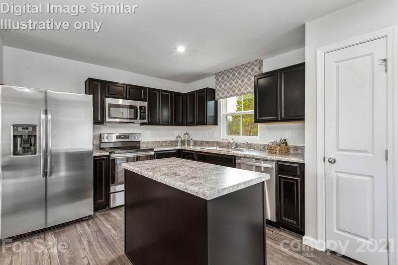 5117 Tinker Field Rd #2017, Charlotte, NC 28215